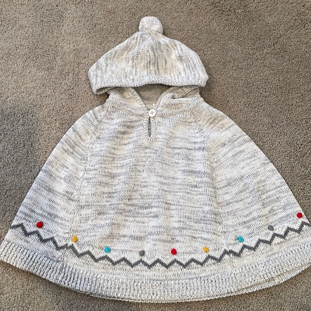 Sweater cape